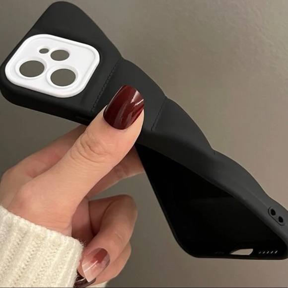 Black Puffer IPhone Case - Picture 4 of 4